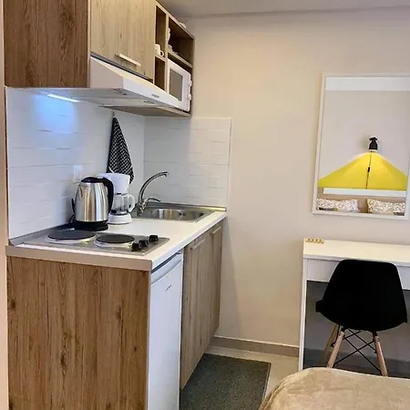 Center Deluxe Apartamento *